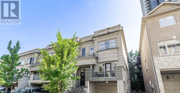 35 William Poole Way, Toronto, ON, M2N 7A6