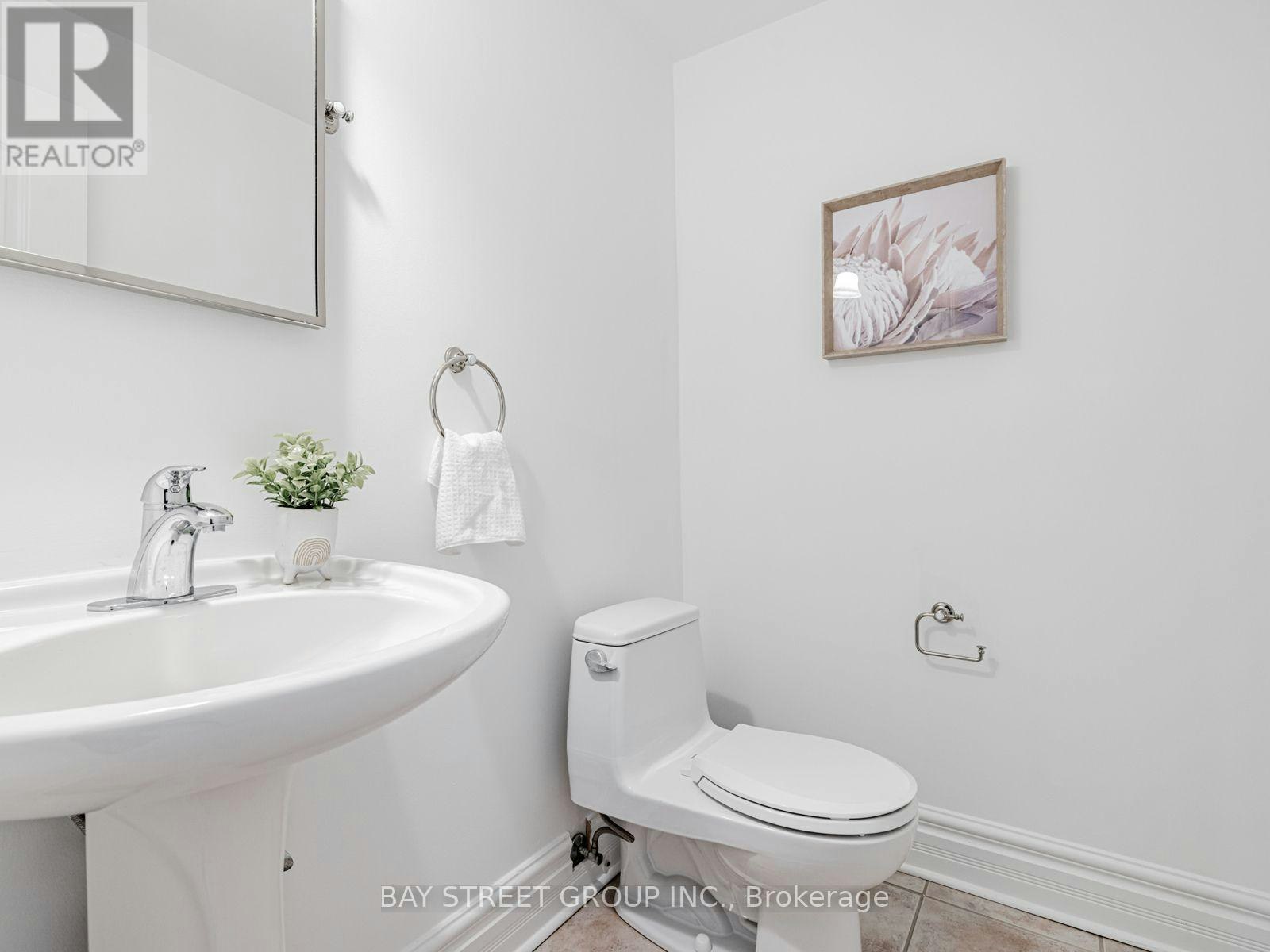 35 William Poole Way, Toronto, ON, M2N 7A6 - 22