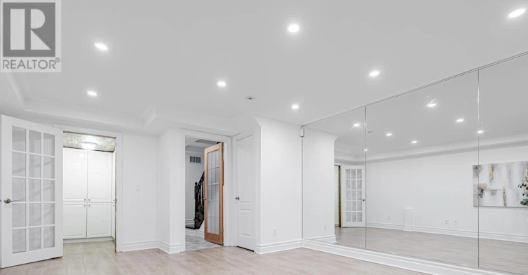 35 William Poole Way, Toronto, ON, M2N 7A6 - 21