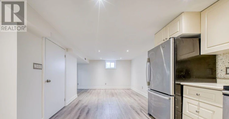 36 Merryfield Drive, Toronto, ON, M1P 1J5 - 14