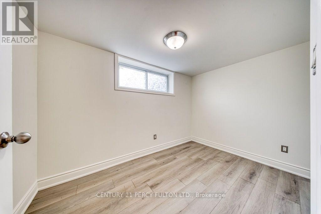 36 Merryfield Drive, Toronto, ON, M1P 1J5 - 22