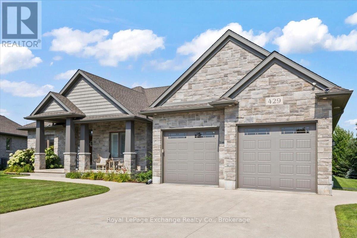 429 Mccullough Crescent, Kincardine, ON, N2Z 0A8