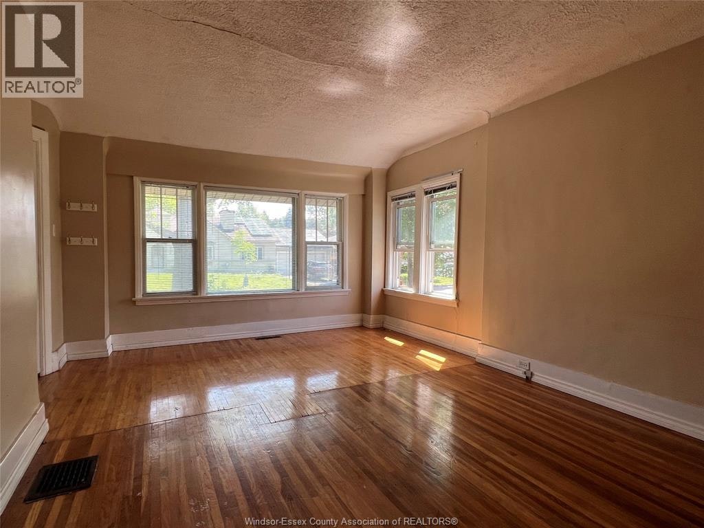 2423 Princess Avenue, Windsor, ON, N8T 1V2 - 4