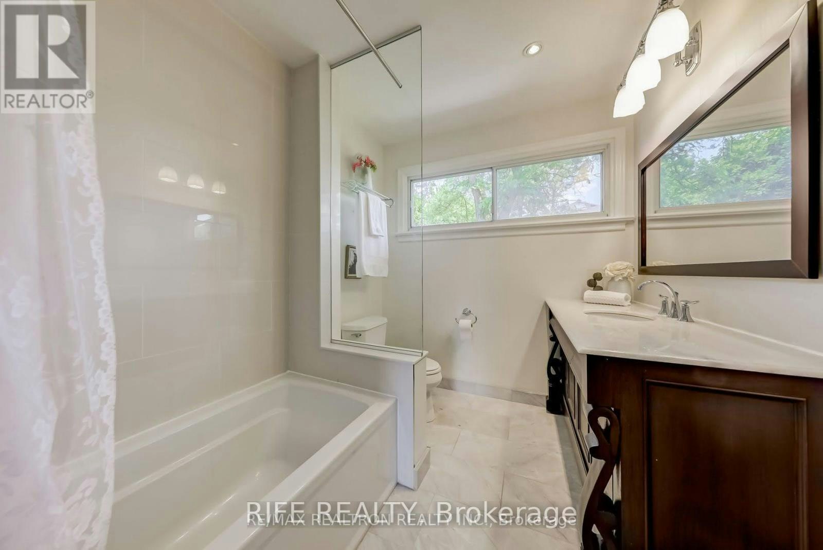 387 Willowdale Avenue, Toronto, ON, M2N 5A8 - 10
