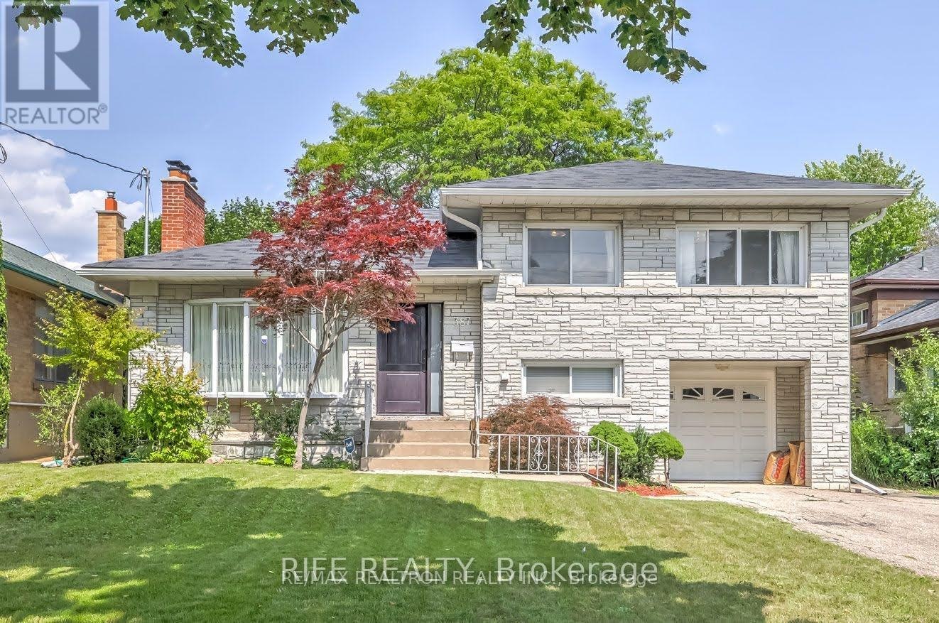 387 Willowdale Avenue, Toronto, ON, M2N 5A8