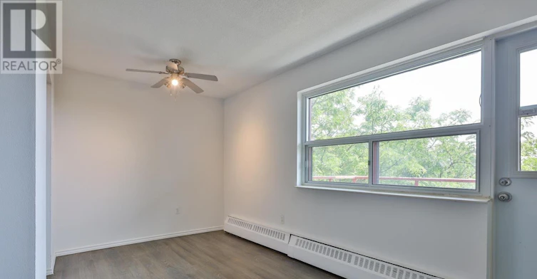 512-900 Glen Street, Oshawa, ON, L1J 5Z4 - 12