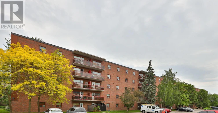 512-900 Glen Street, Oshawa, ON, L1J 5Z4 - 33
