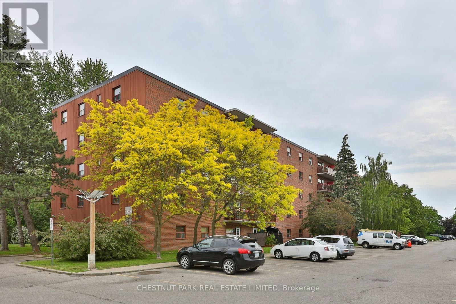512-900 Glen Street, Oshawa, ON, L1J 5Z4 - 32
