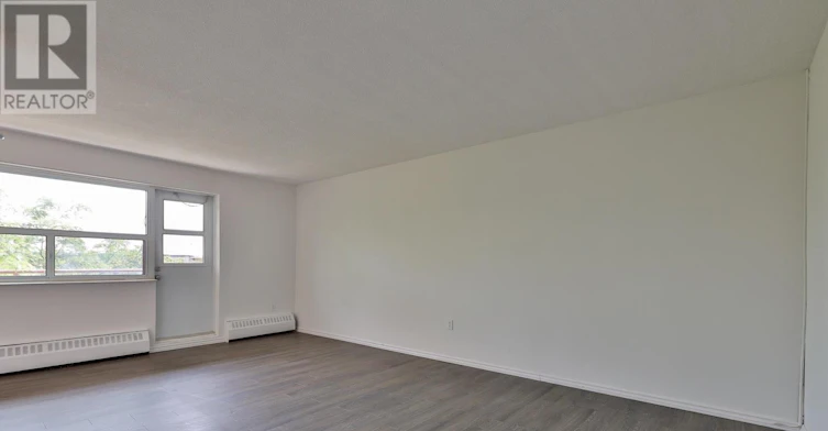 512-900 Glen Street, Oshawa, ON, L1J 5Z4 - 14