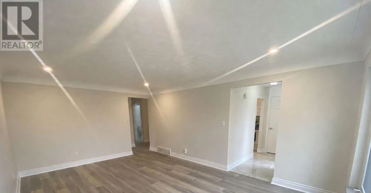 MAIN-227 Fernwood Crescent, Hamilton, ON, L8T 3L7 - 5