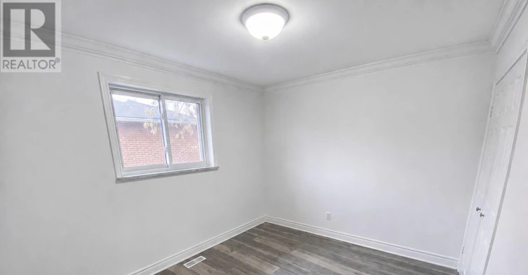 MAIN-227 Fernwood Crescent, Hamilton, ON, L8T 3L7 - 13