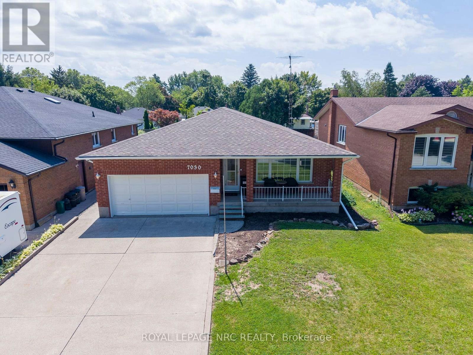 7030 Harovics Lane, Niagara Falls, ON, L2G 7S9