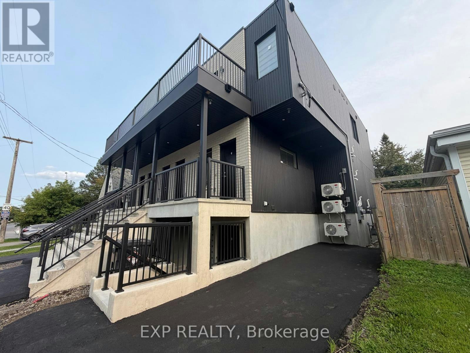 48 Queen Mary Street, Ottawa, ON, K1K 1X9