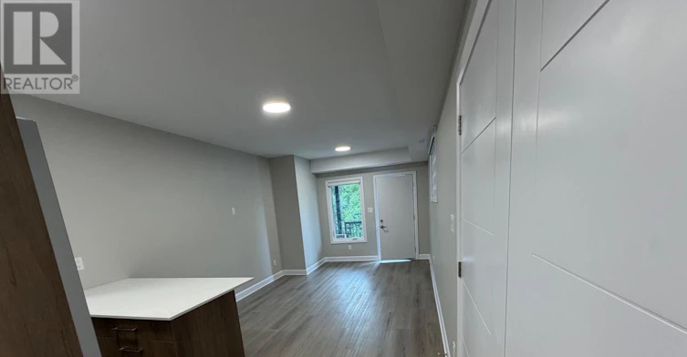 48 Queen Mary Street, Ottawa, ON, K1K 1X9 - 6