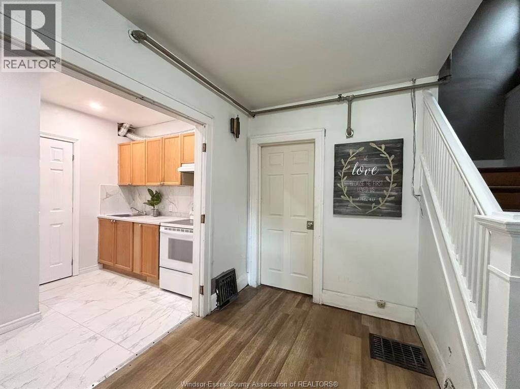 410 Rankin Avenue, Windsor, ON, N9B 2R7