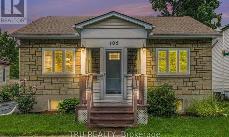 105 Mailes Avenue