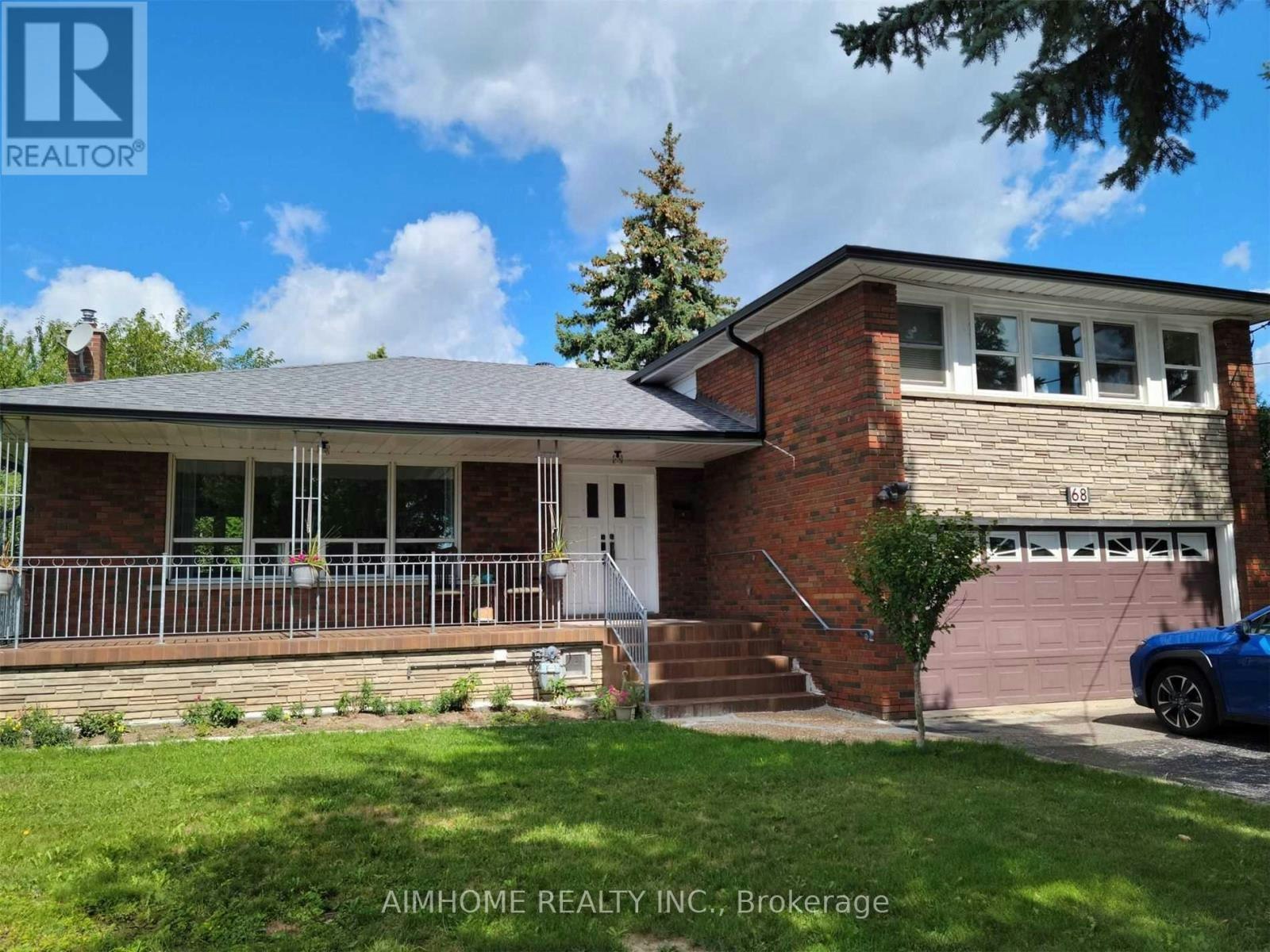 1-68 Claver Avenue S, Toronto, ON, M6B 2W2
