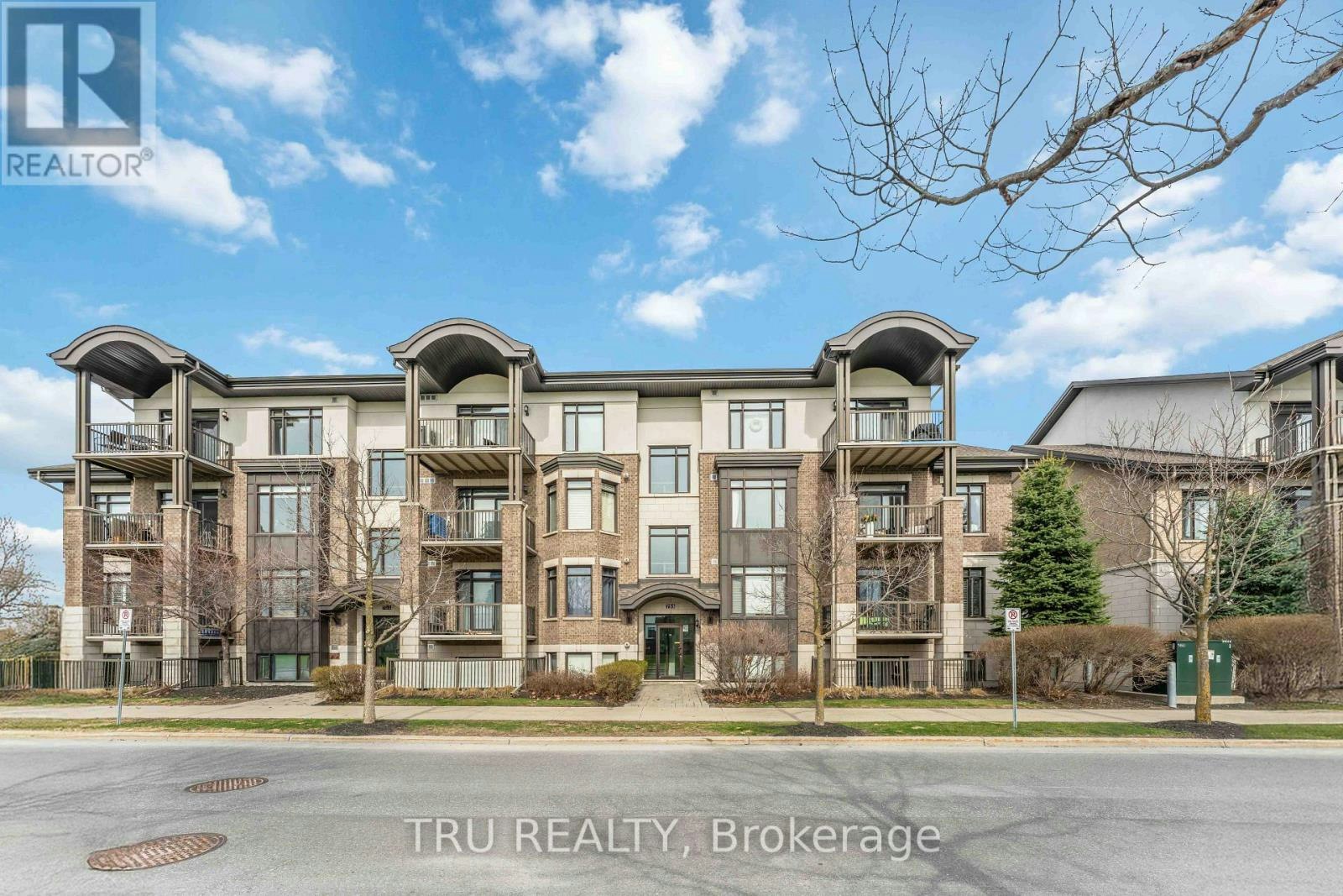 301-755 Beauparc Private, Ottawa, ON, K1J 0B5