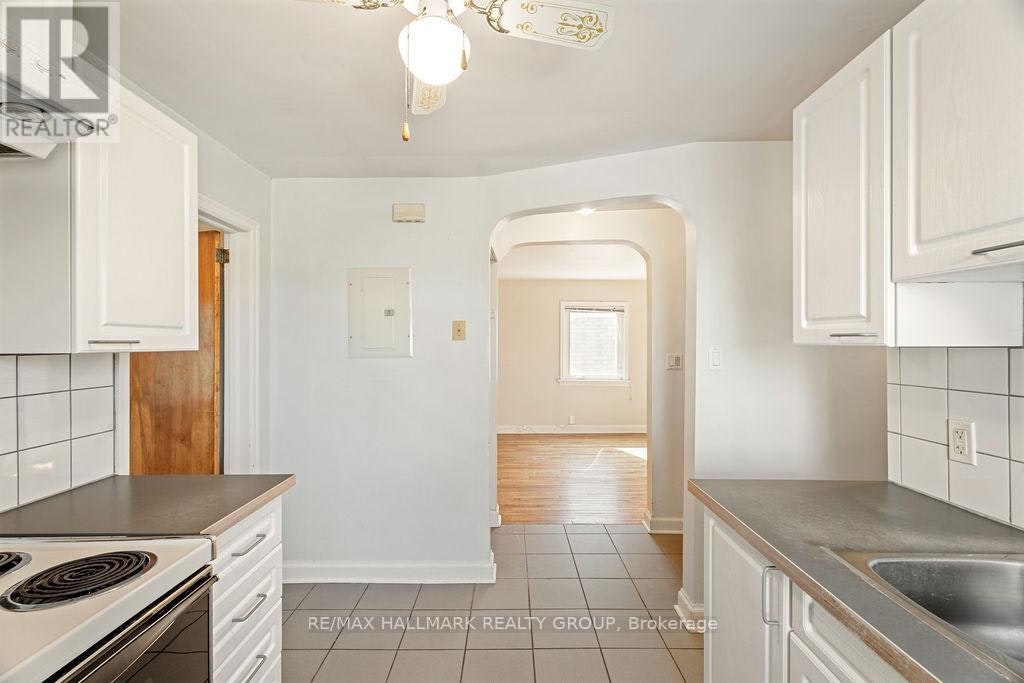 2-359 Dominion Avenue, Ottawa, ON, K2A 2H1 - 8