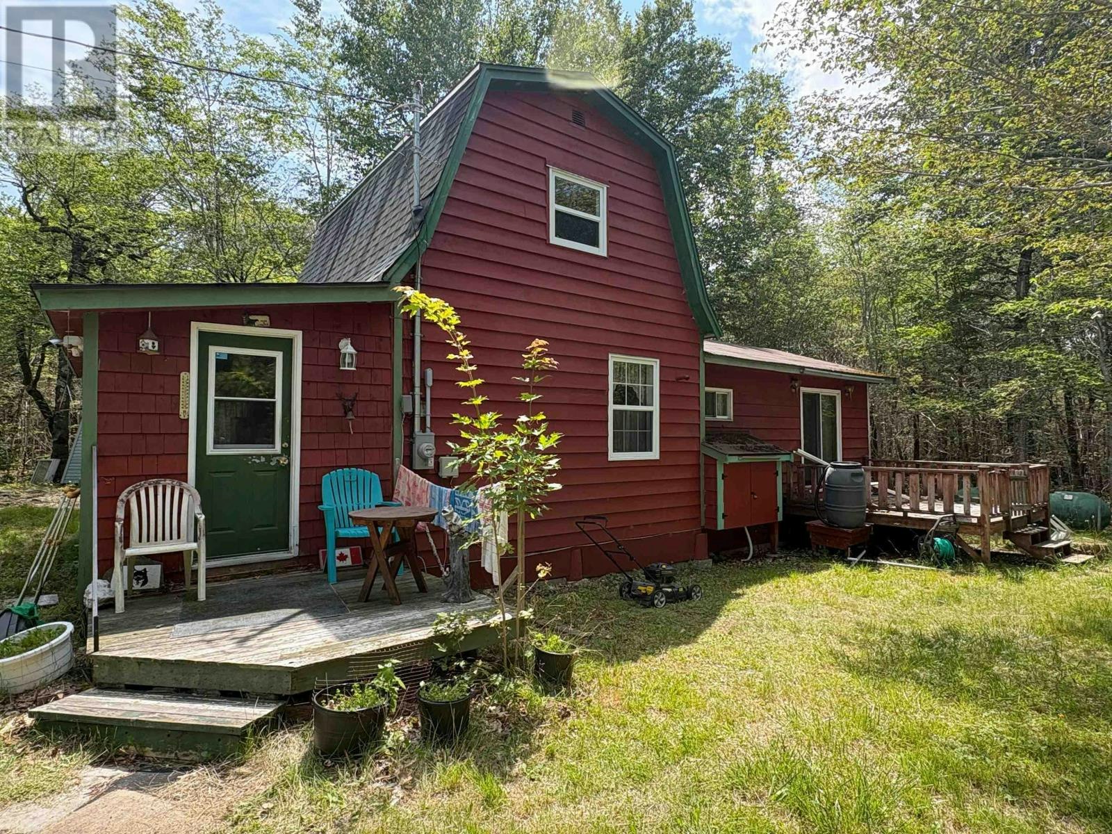 507 Turner Point Drive, Walden, NS, B0J 2E0