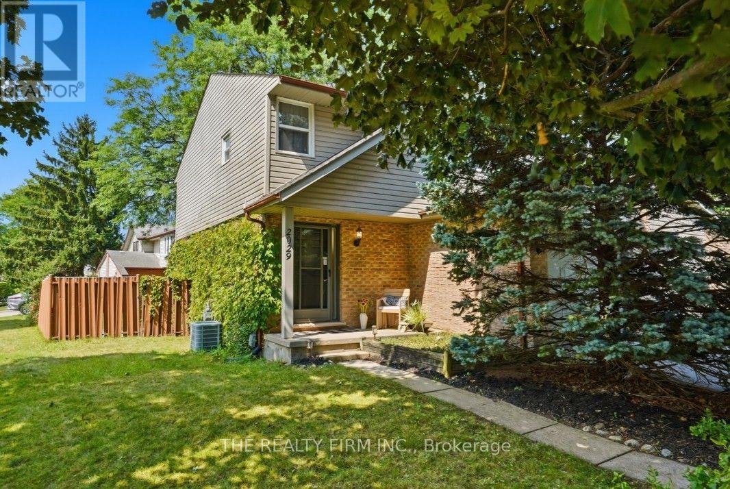 2029 Aldersbrook Road, London, ON, N6G 3N2