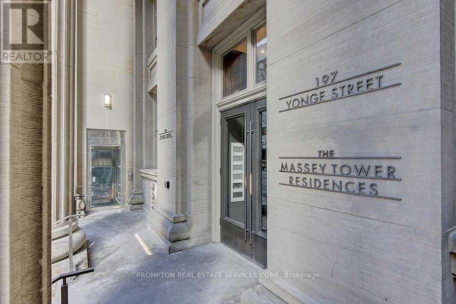 4407-197 Yonge Street, Toronto, ON, M5B 0C1 - 2