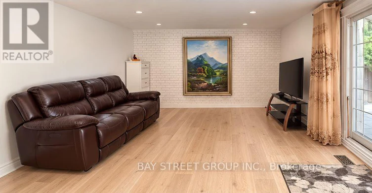 ROOM-45 Foxwarren Drive, Toronto, ON, M2K 1L1 - 9