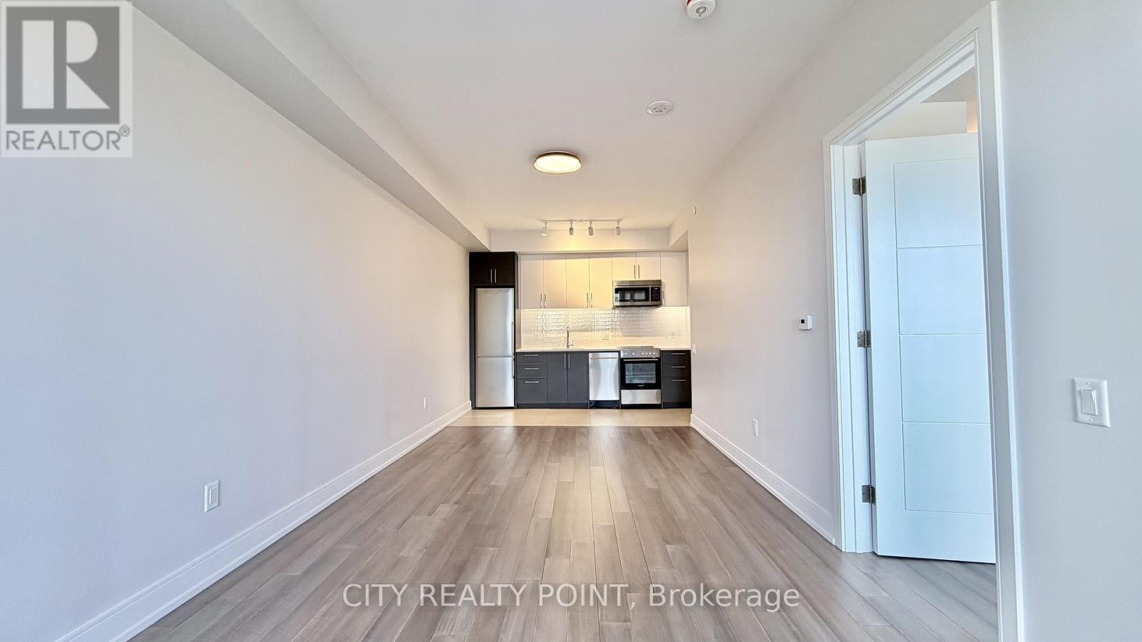 1008-2525 Bathurst Street, Toronto, ON, M6B 2Y9 - 3