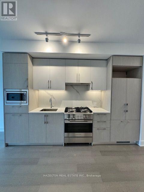 608-8 Manor Road W, Toronto, ON, M4S 0E6 - 2