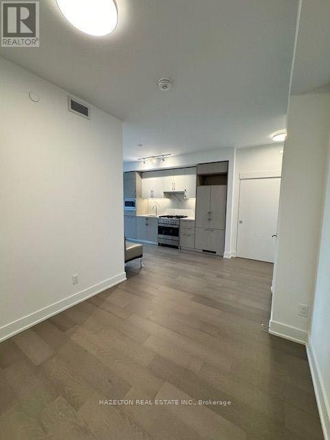 608-8 Manor Road W, Toronto, ON, M4S 0E6 - 7