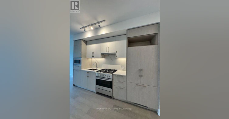 608-8 Manor Road W, Toronto, ON, M4S 0E6