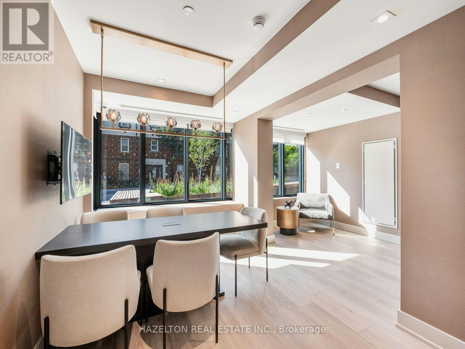 608-8 Manor Road W, Toronto, ON, M4S 0E6 - 15