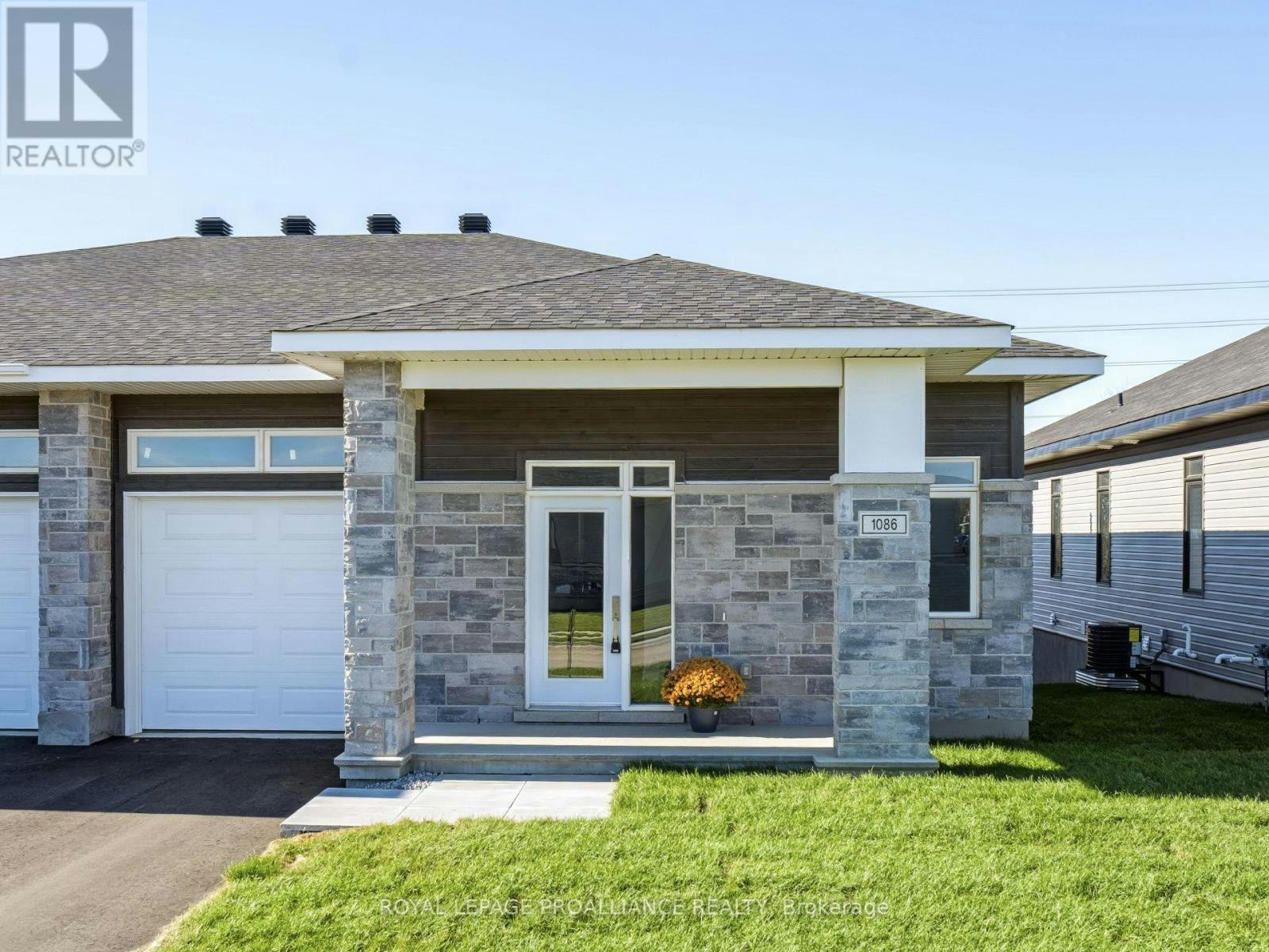 1086 Moore Street, Brockville, ON, K6V 0H2