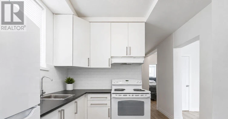 1-352 Hopewell Avenue, Toronto, ON, M6E 2S2 - 4