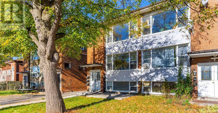 1-352 Hopewell Avenue, Toronto, ON, M6E 2S2 - 7
