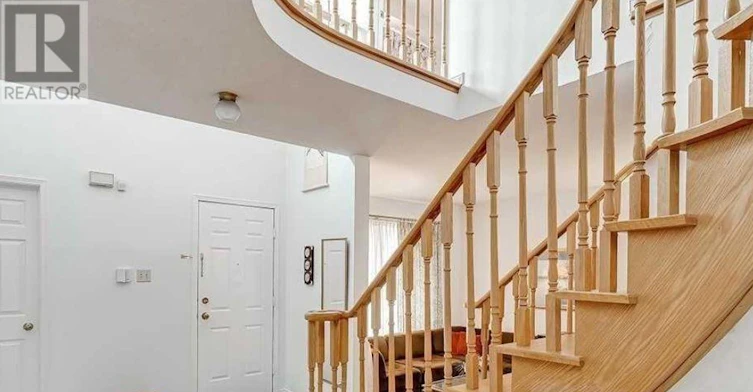 UPPER2-3177 Colonial Drive, Mississauga, ON, L5L 5L3 - 2