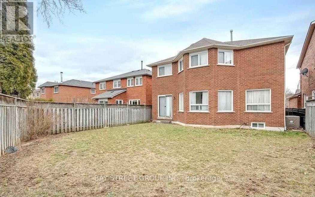 UPPER2-3177 Colonial Drive, Mississauga, ON, L5L 5L3 - 3