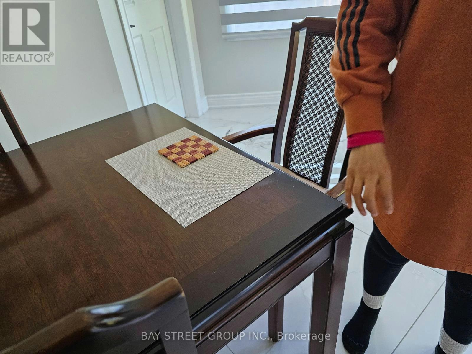 UPPER2-3177 Colonial Drive, Mississauga, ON, L5L 5L3 - 9