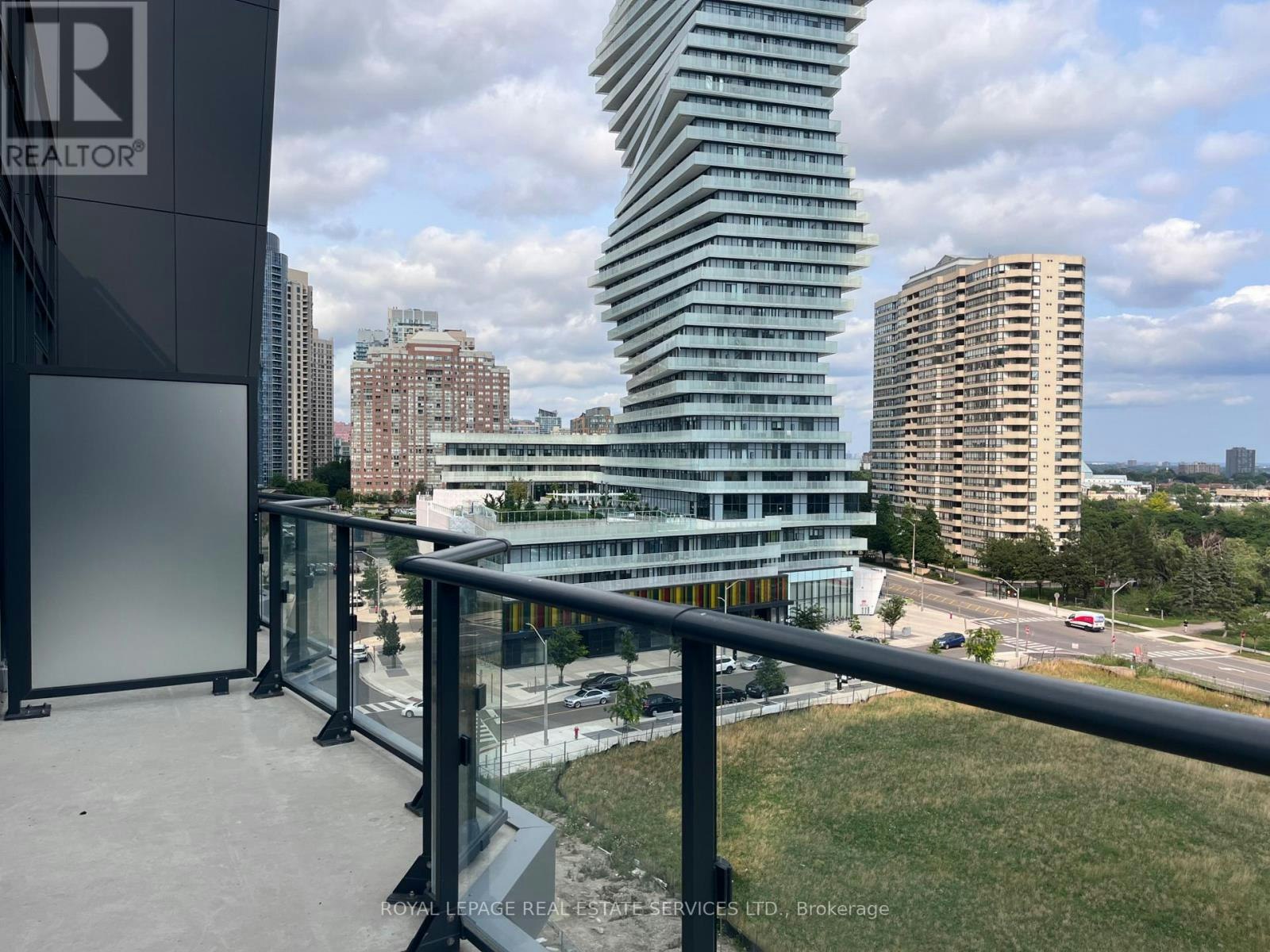 613-448 Burnahamthorpe Road W, Mississauga, ON, L5B 0R4 - 14
