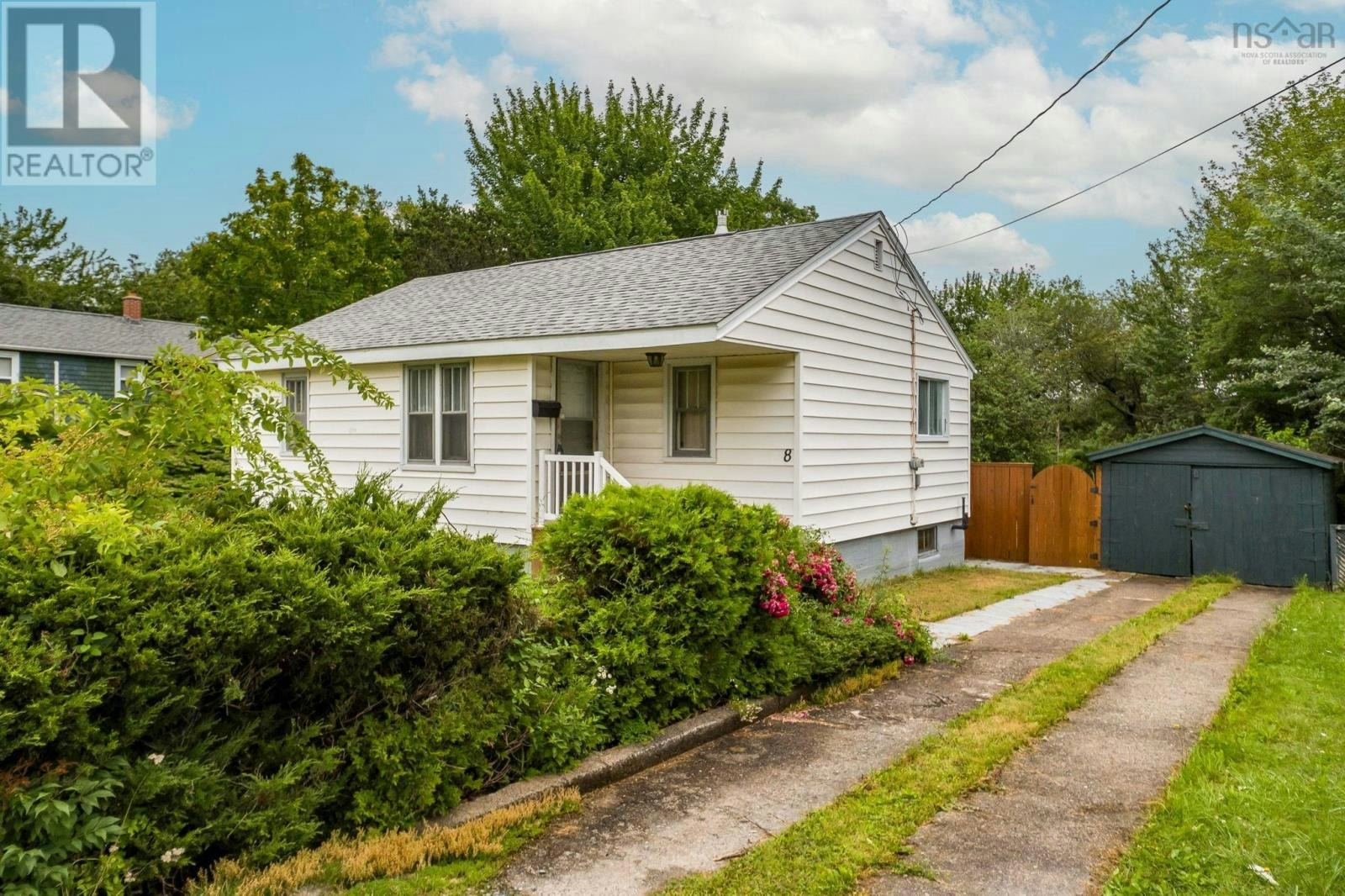 8 Brule Street, Dartmouth, NS, B3A 4G1
