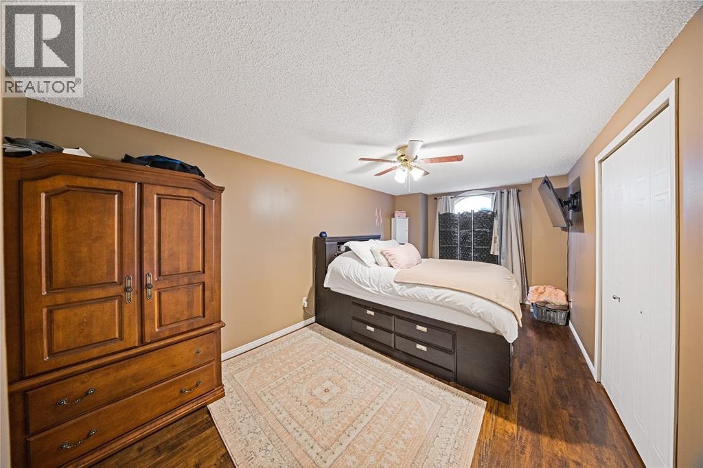 17-27 York Crescent, Sarnia, ON, N7S 6H9 - 16