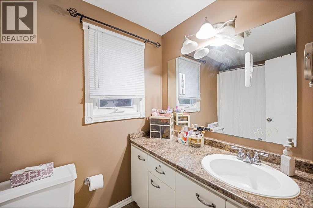 17-27 York Crescent, Sarnia, ON, N7S 6H9 - 15