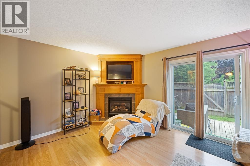 17-27 York Crescent, Sarnia, ON, N7S 6H9 - 10
