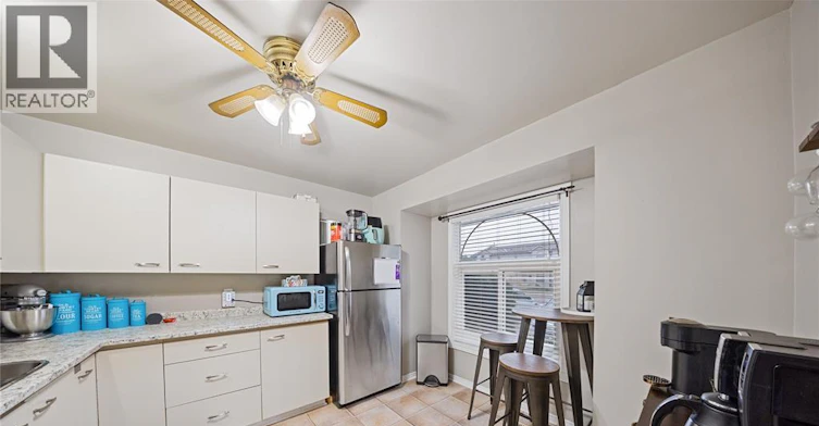 17-27 York Crescent, Sarnia, ON, N7S 6H9 - 4