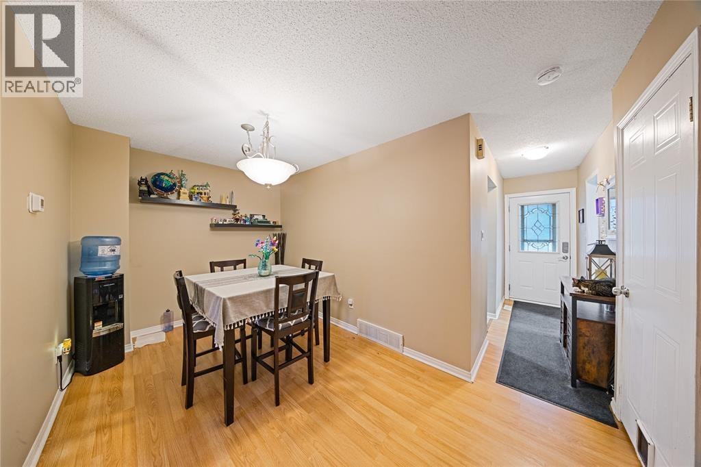 17-27 York Crescent, Sarnia, ON, N7S 6H9 - 7