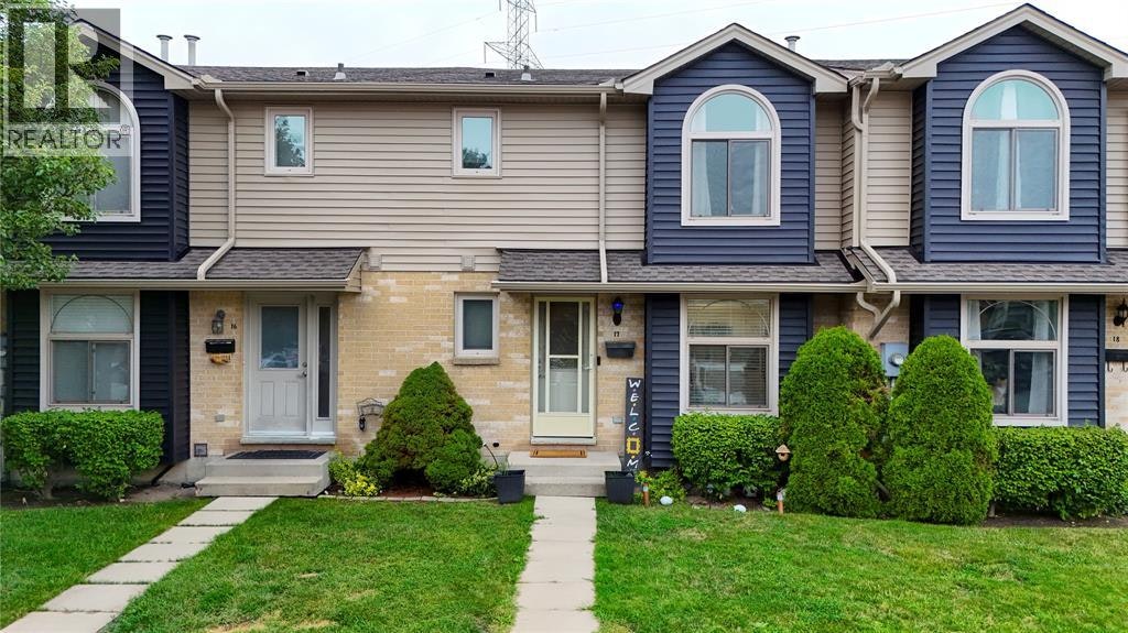17-27 York Crescent, Sarnia, ON, N7S 6H9