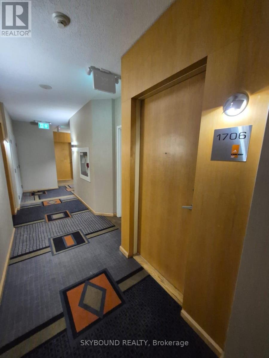 1706-3939 Duke Of York Boulevard, Mississauga, ON, L5B 4N2 - 5