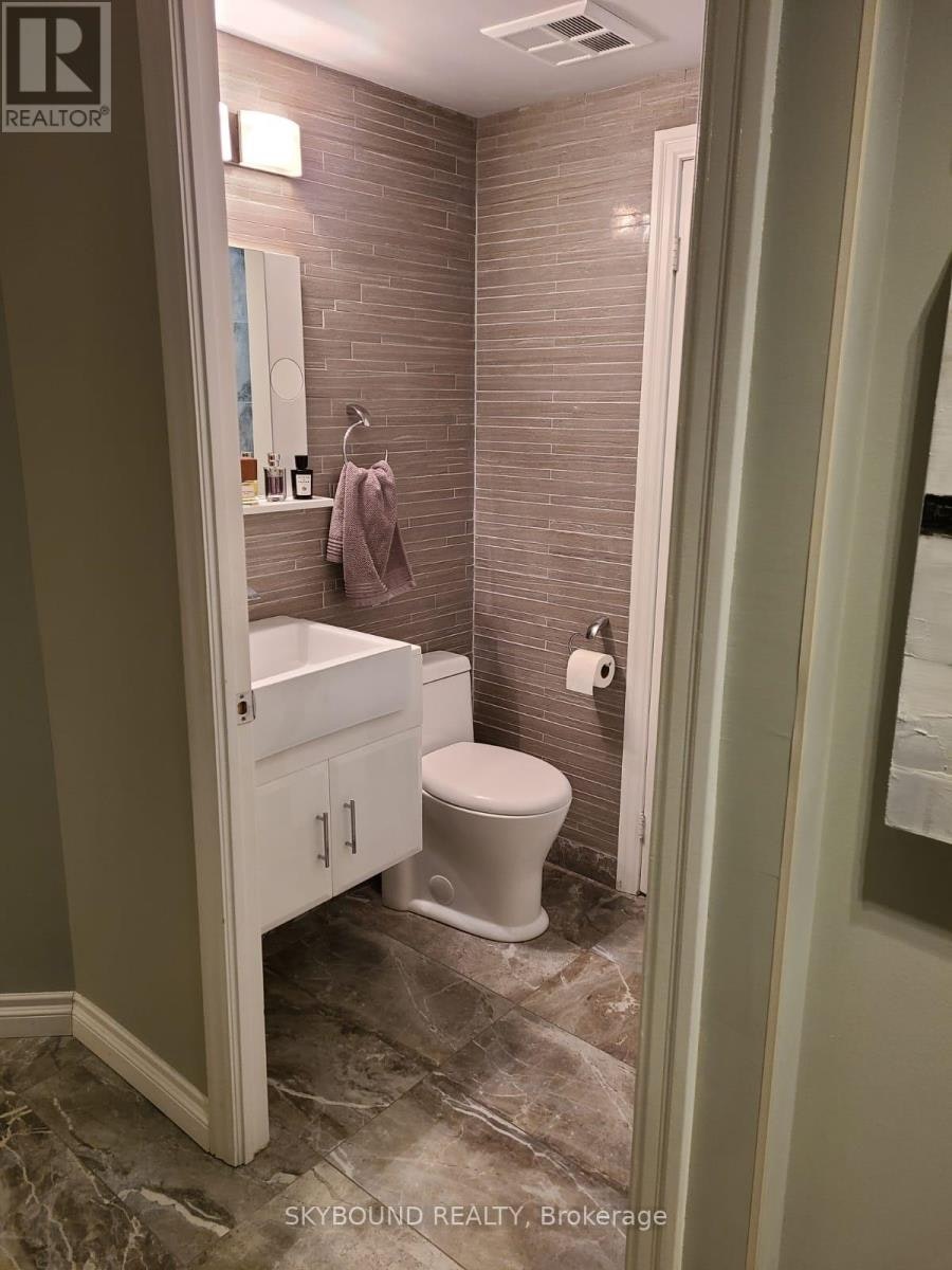 1706-3939 Duke Of York Boulevard, Mississauga, ON, L5B 4N2 - 11