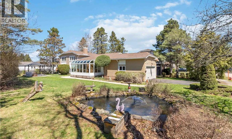 35 Firwood Crescent