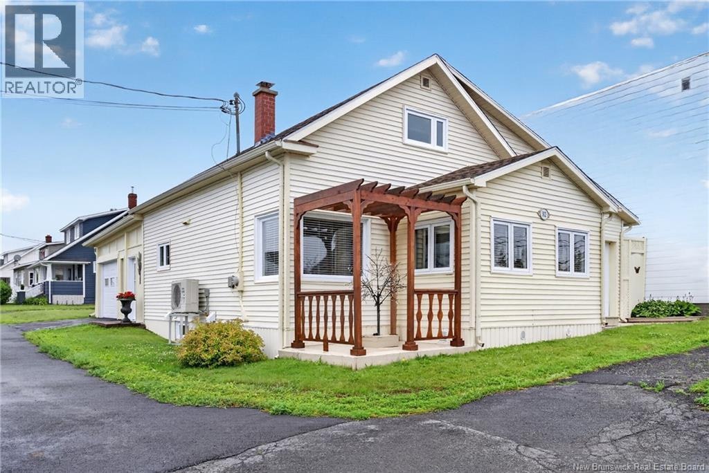 312 Victoria Street, Dalhousie, NB, E8C 2S1